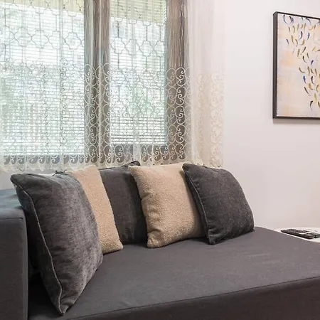 Peaceful Place - Vazov Street Διαμέρισμα Βάρνα